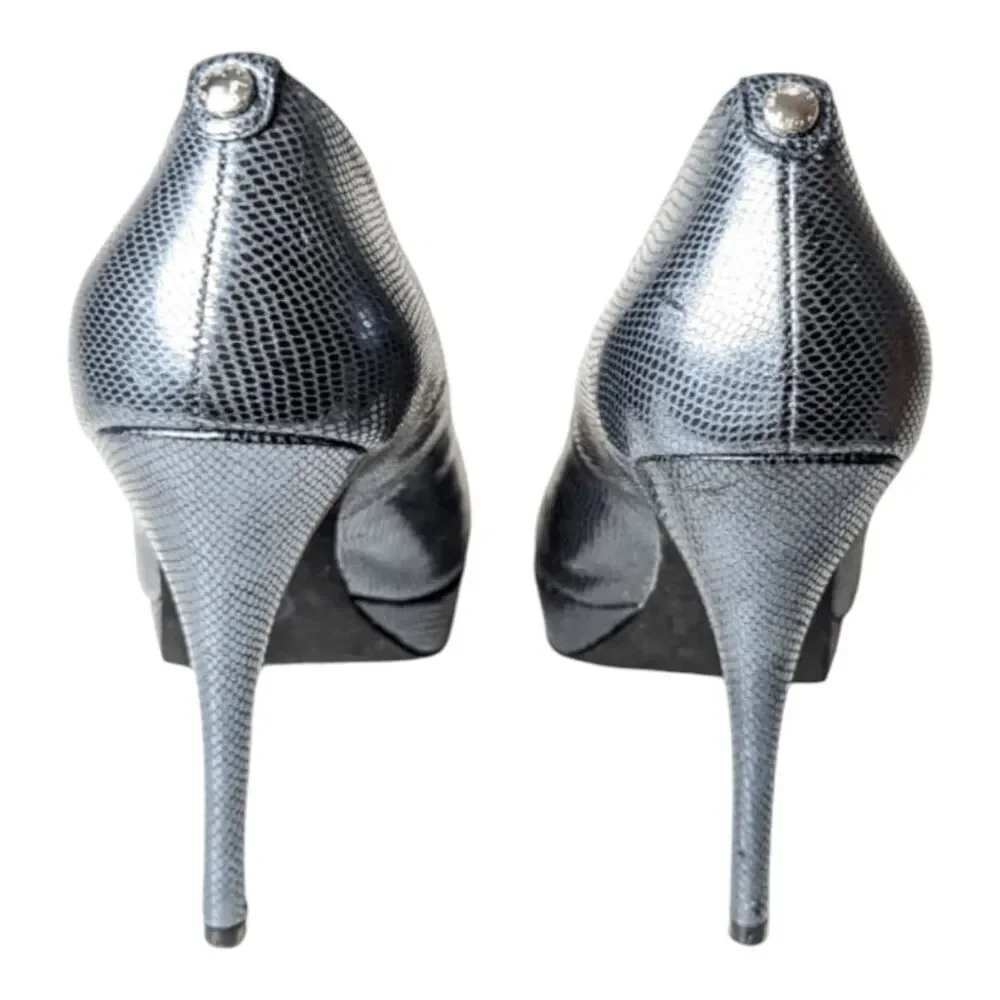 MICHAEL KORS York Leather-Embossed Peep Toe Pump Size 7M
